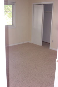 East Northport Apartment - 2 Bedrooms