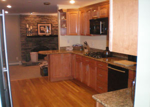 East Northport Colonial - Eat-in Kitchen