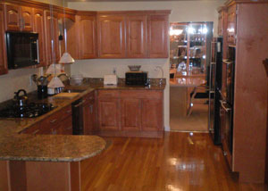 East Northport Colonial - Eat-in Kitchen