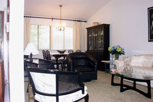 Strathmore Gate Stony Brook - Living Room/Dining Room