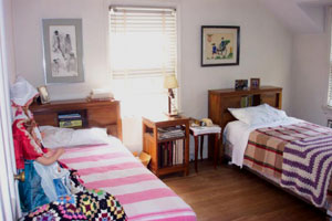 Huntington Grand Oldie Zoned C-6 Commercial - Bedroom