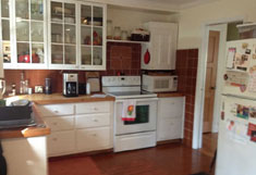 Huntington House Rental - Eat-in Kitchen - RENTED