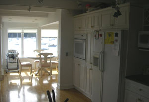 Harbor Villa's New Exclusive - Kitchen & Breakfast Room
